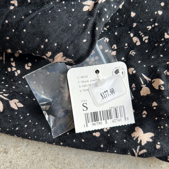 FREE PEOPLE velvet trimmed dress NWT - Picture 8 of 8